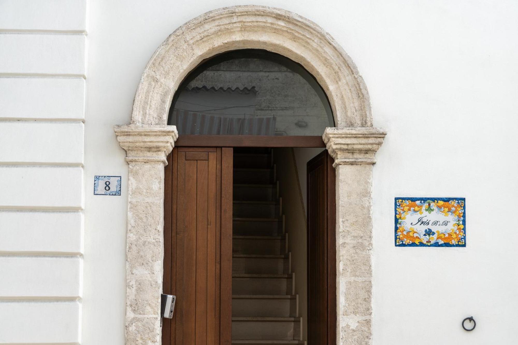 B&B Iris Laterza Exterior foto