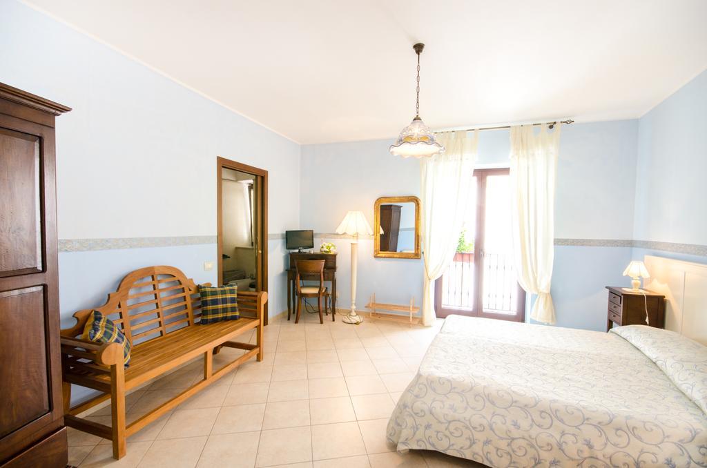 B&B Iris Laterza Quarto foto
